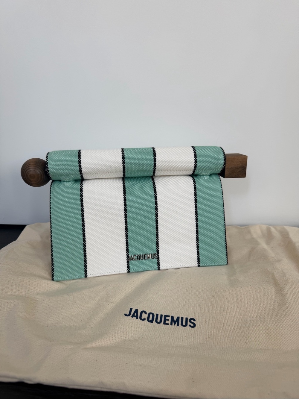 Jacquemus La Plage The Rond Carre Striped Cotton Clutch NWT - Picture 7 of 7